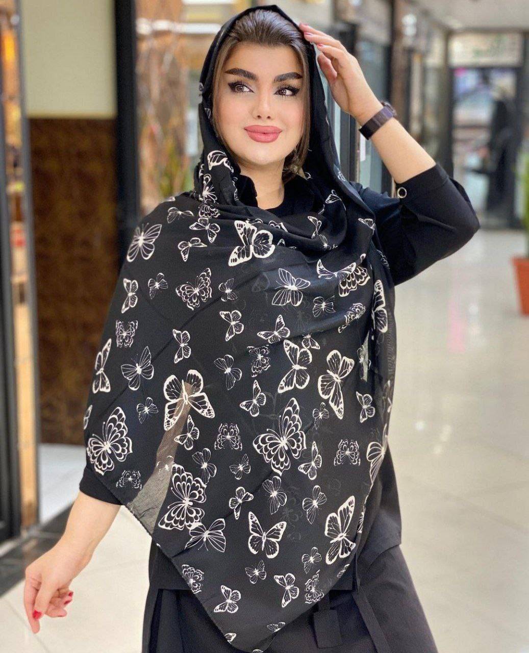شال پروانه ای نخی رنگ مشکی🩷