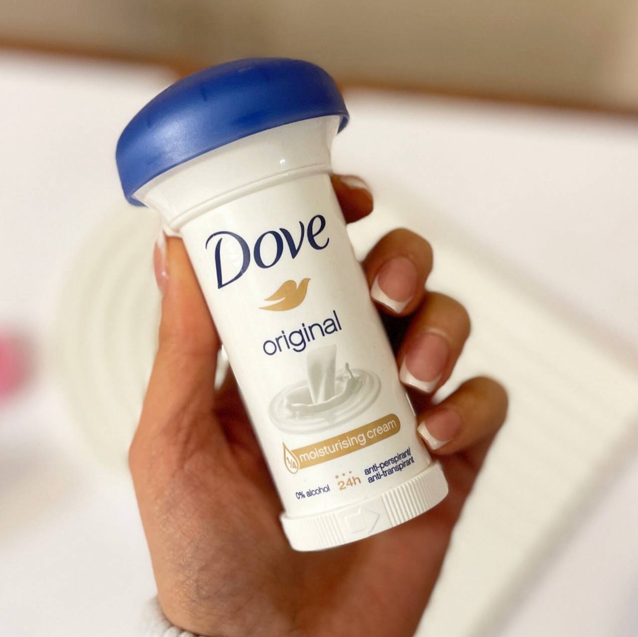 مام قارچی داو ضد تعریق کرمی Dove original💙