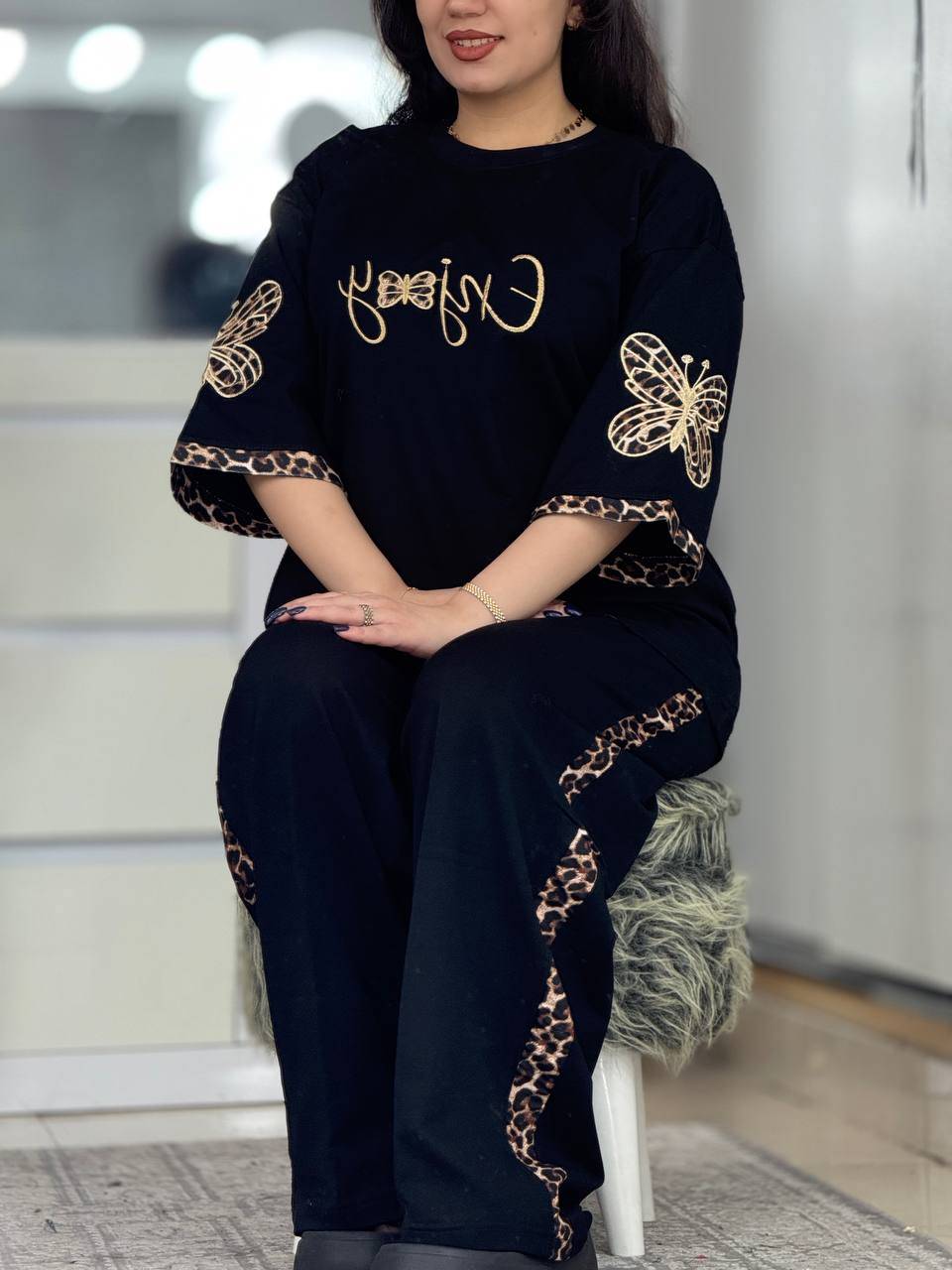 ست تیشرت شلوار زنانه مدل گیلدا رنگ مشکی فری🩷
