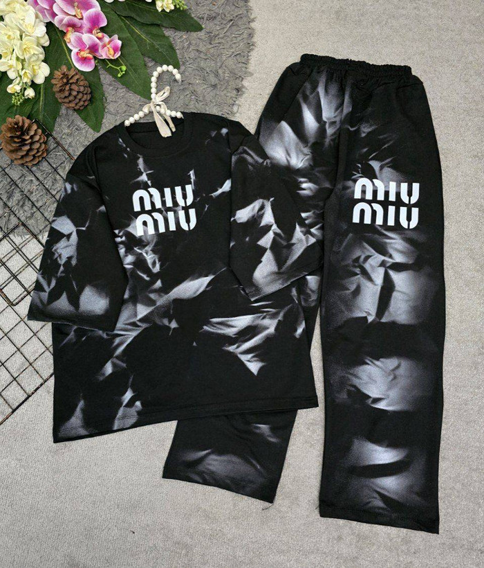 ست تیشرت شلوار زنانه مدل miu miu رنگ مشکی فری 🩷