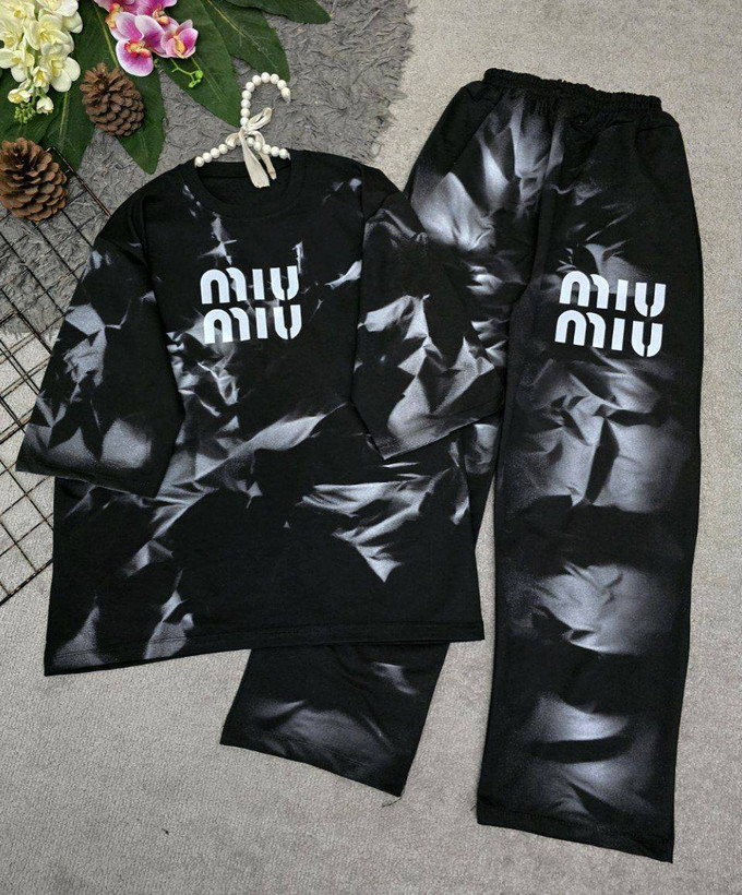 ست تیشرت شلوار زنانه مدل miu miu رنگ مشکی فری 🩷